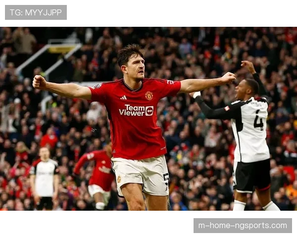 曼联后场出球体系受影响 中卫伤缺导致战术调整